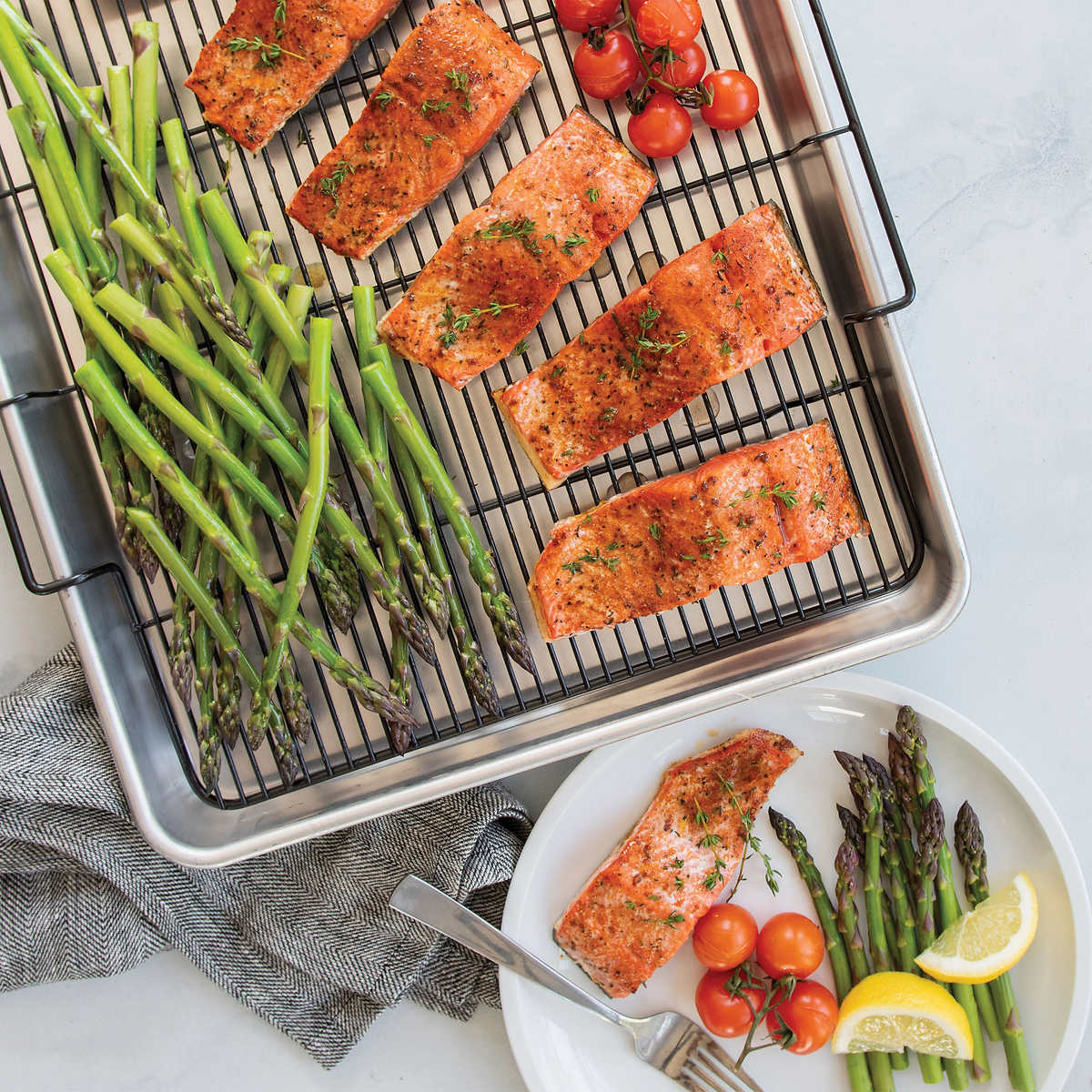 Nordic Ware Extra Large Oven Crisp Baking Pan