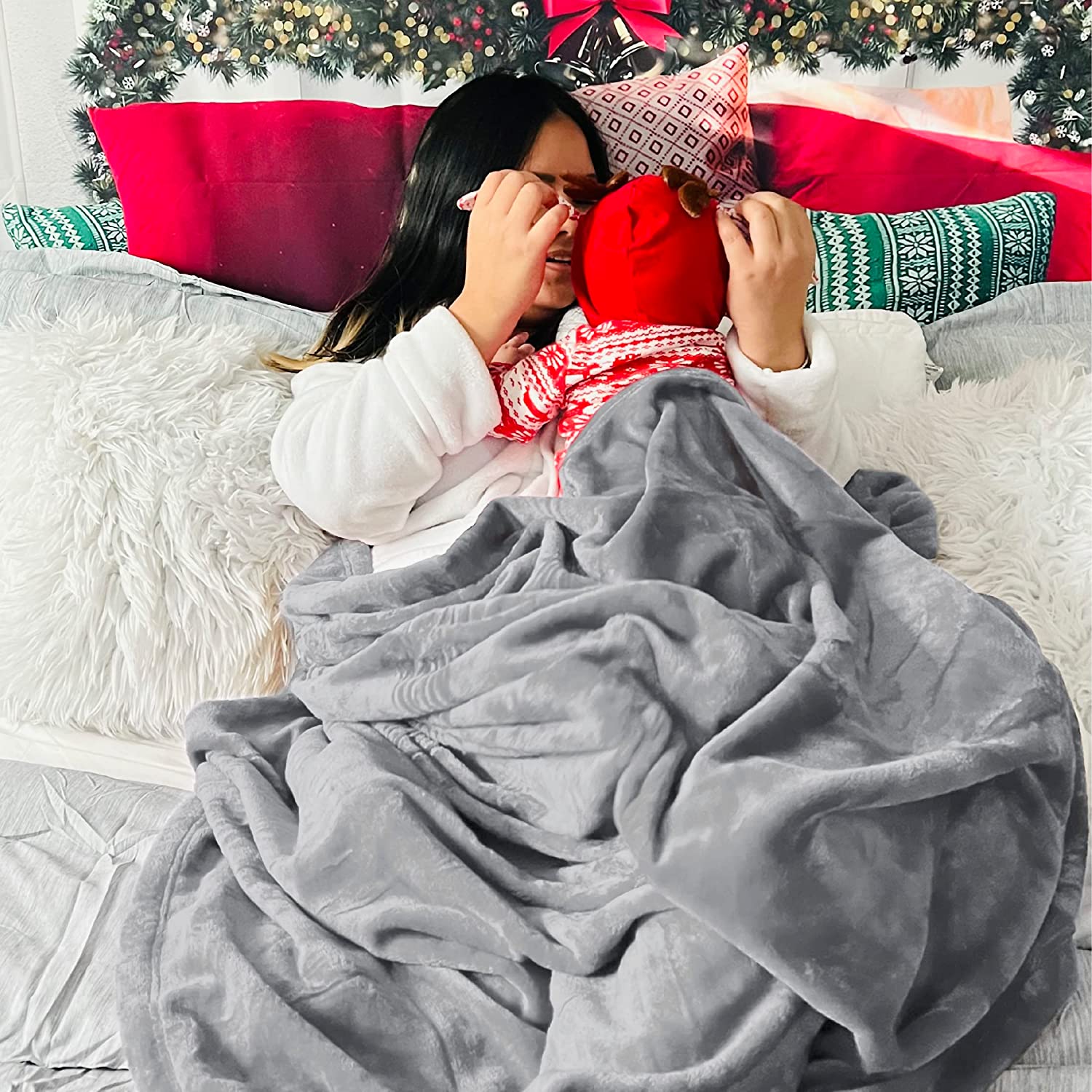 Bedsure Fleece Throw Blanket for Couch - Grey Throw Blankets Lightweight Fuzzy Cozy Soft Plush Warm Blankets and Throws for Sofa, 50x60 inches