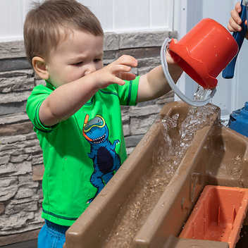 Step2 Pump & Splash Discovery Pond